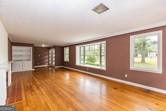 405 Springfield Ave in Guyton, GA - Building Photo - Building Photo
