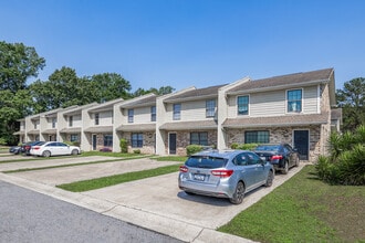 Collins Park in North Charleston, SC - Foto de edificio - Building Photo