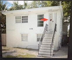 3376 NW 49th St in Miami, FL - Building Photo