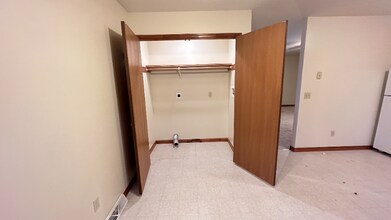 1941 Western Ave in Albany, NY - Building Photo - Building Photo