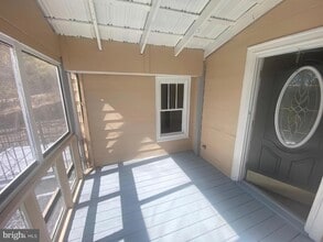 5975 Tuscarora Pike, Unit 812 in Martinsburg, WV - Building Photo - Building Photo