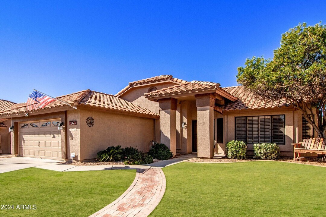 1114 S Coral Key Ave in Gilbert, AZ - Building Photo