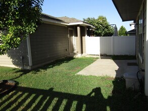 408 N Cascades Ave in Pflugerville, TX - Building Photo - Building Photo