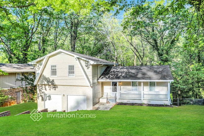 property at 2339 Chevy Chase Ln