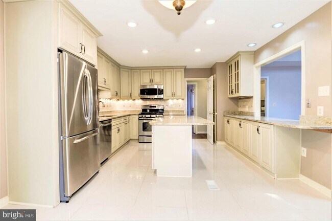 property at 10322 Dunn Meadow Rd