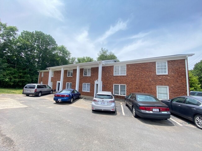 property at 117 Briarcliff Dr