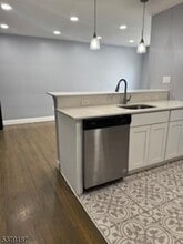 336 E Westfield Ave in Roselle Park, NJ - Building Photo - Building Photo