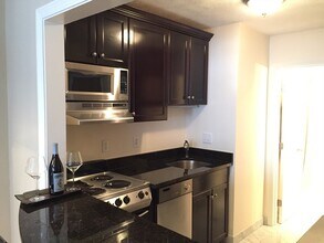 185 Beacon St in Boston, MA - Building Photo - Building Photo