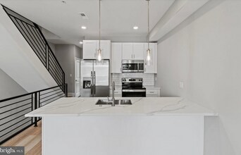 2114 N 8th St in Philadelphia, PA - Building Photo - Building Photo