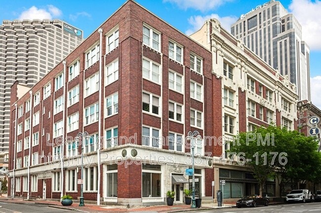 909 Lafayette St in New Orleans, LA - Building Photo - Building Photo