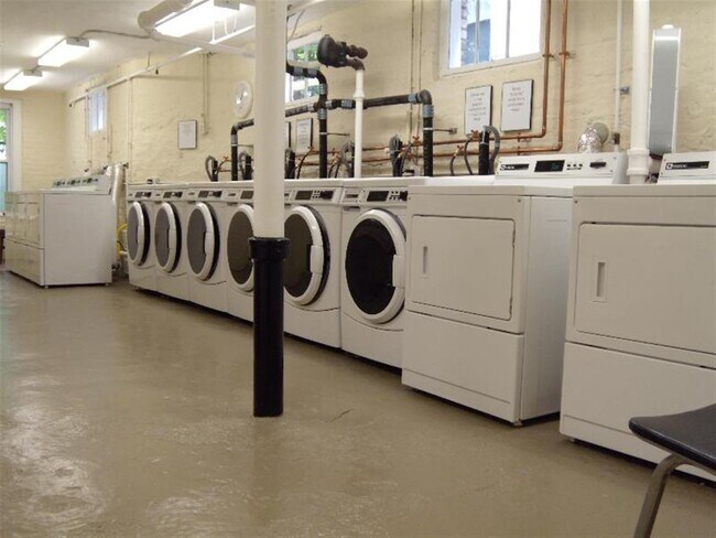 154 Summer St, Unit 1 in Somerville, MA - Building Photo - Building Photo