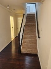 7013 Southmoor St in Hanover, MD - Foto de edificio - Building Photo