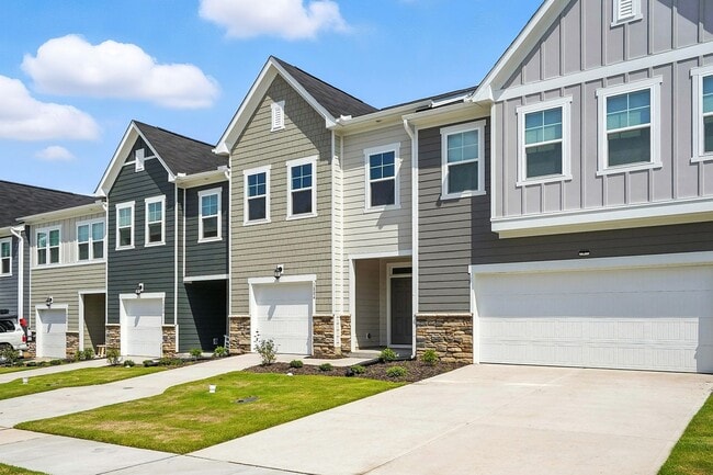 1884 Sweet Gardenia Wy in Apex, NC - Building Photo - Building Photo