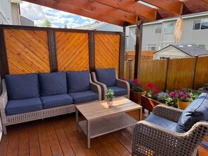6206 Ophir Dr in Anchorage, AK - Building Photo - Building Photo