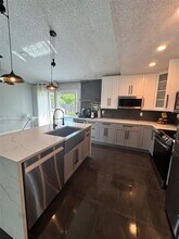3415 55th Dr E in Bradenton, FL - Building Photo - Building Photo