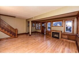 955 18th Ave SE in Minneapolis, MN - Building Photo