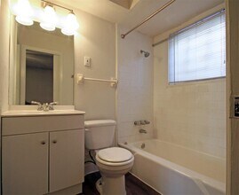 1000 Heights Blvd in Houston, TX - Building Photo - Building Photo