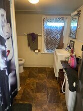 112 Webster Ave, Unit 112 Webster Avenue 2nd fl in Downingtown, PA - Foto de edificio - Building Photo