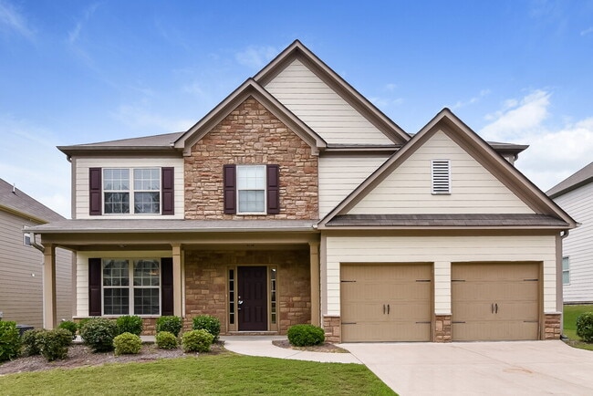 property at 631 Collingsworth Ln NE