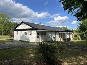 226 E Byrnes St in Denmark, SC - Building Photo - Building Photo