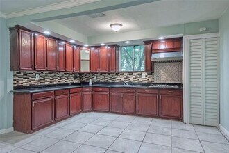 4102 Robert L Parish Sr. Ave in Dallas, TX - Building Photo - Building Photo