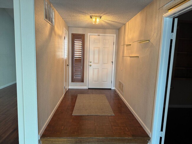 1348 Shelby Dr in Fairfield, CA - Building Photo - Building Photo
