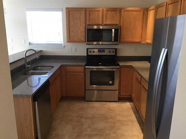 19823 E Vassar Ave in Aurora, CO - Foto de edificio - Building Photo