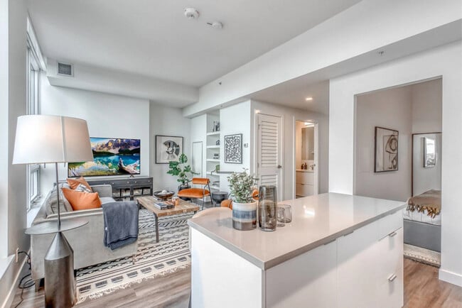 1221 Macleod Trl SE, Unit SI ID1407209P in Calgary, AB - Building Photo - Building Photo