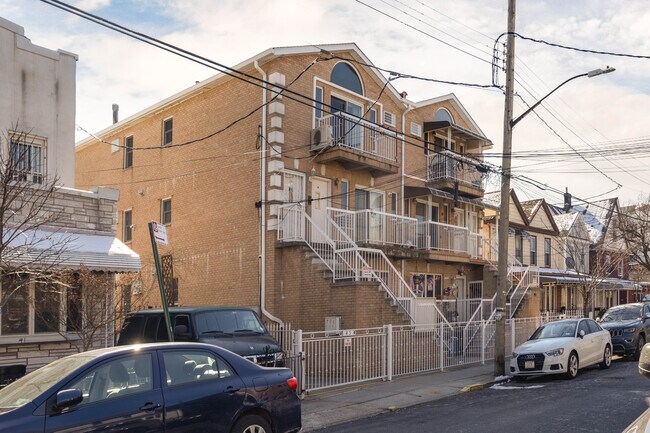 45 Bay 35th St in Brooklyn, NY - Building Photo - Building Photo