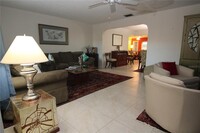 1207 Lakehouse Ct in Sun City Center, FL - Building Photo - Building Photo