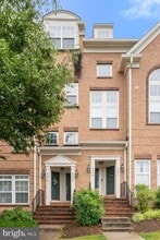 9530 Walker Wy in Manassas Park, VA - Building Photo - Building Photo
