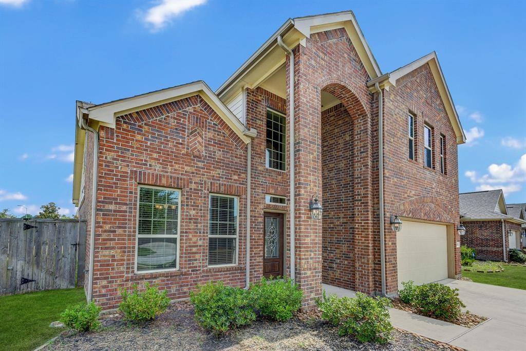 13003 Ambrose Reach Ln in Tomball, TX - Foto de edificio