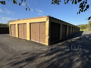 3396 Mountain Rd in Hamburg, PA - Building Photo - Building Photo