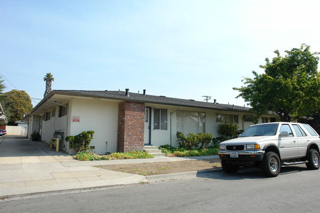 1 San Pedro St in Salinas, CA - Building Photo - Building Photo