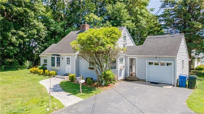 property at 173 Grove Ave