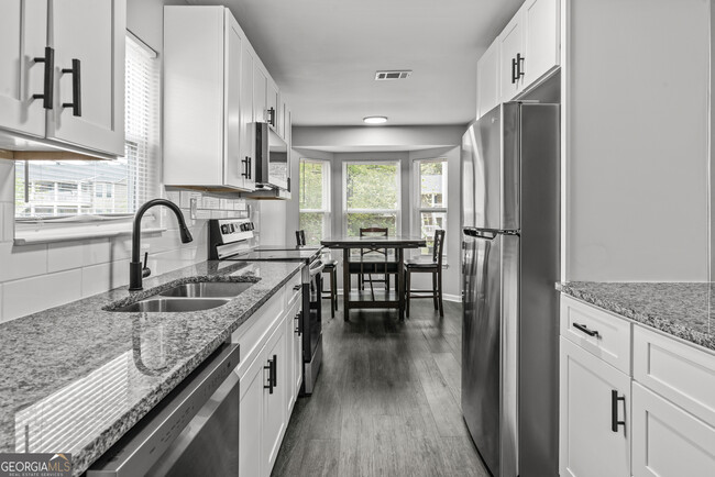 140 Cumberland Ct in Athens, GA - Building Photo - Building Photo