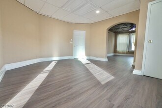 125 Washington Ave-Unit -2 in Belleville, NJ - Building Photo - Building Photo