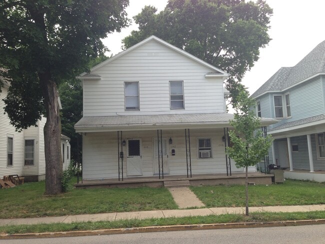 property at 1114-1116 N 9th St Rd