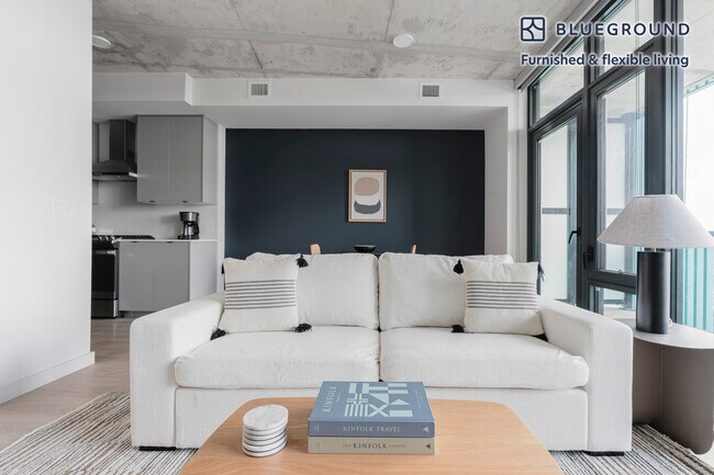 3030 Potomac Ave, Unit FL3-ID1017 in Arlington, VA - Building Photo - Building Photo