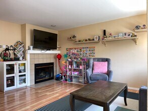 3421 M Pl SE in Auburn, WA - Building Photo - Building Photo