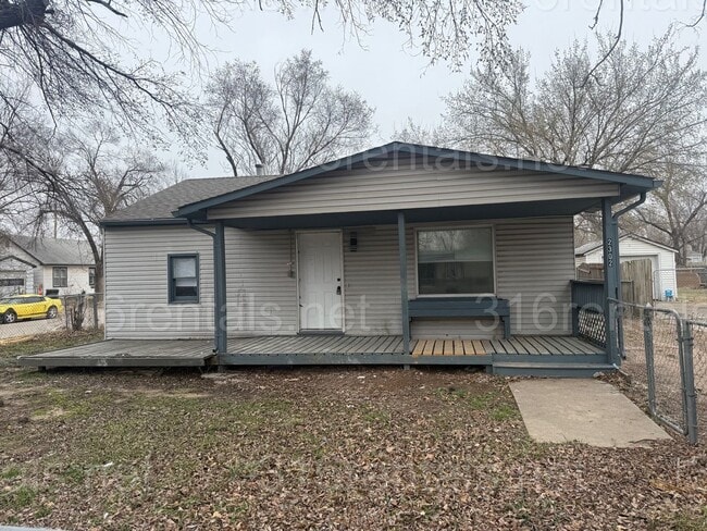 property at 2302 S Washington Ave