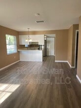 724 Zella Ln in Lakeland, FL - Building Photo - Building Photo