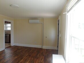 6 Sheridan St in Stamford, CT - Building Photo - Building Photo