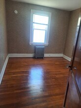 73 Birdsey St, Unit 73 in Bridgeport, CT - Foto de edificio - Building Photo