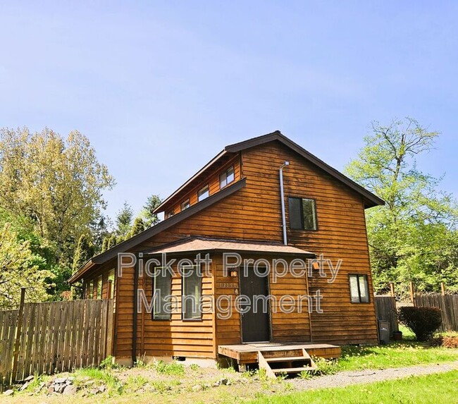property at 13191 Beech Ave NW