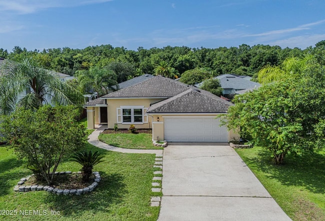 property at 1413 Heather Ct
