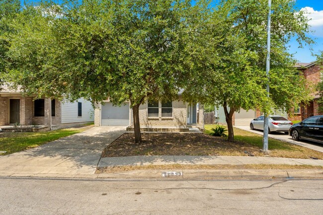 property at 6627 Arbor Farm