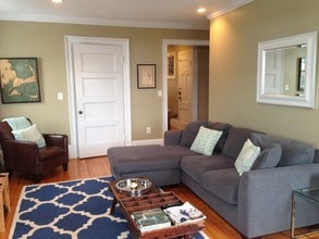 45 Garrison Rd, Unit 3C in Brookline, MA - Building Photo - Building Photo