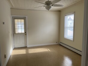 25 Plunkett St, Unit 25A in Pittsfield, MA - Building Photo - Building Photo