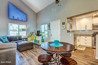 4730 W Northern Ave in Glendale, AZ - Building Photo - Building Photo